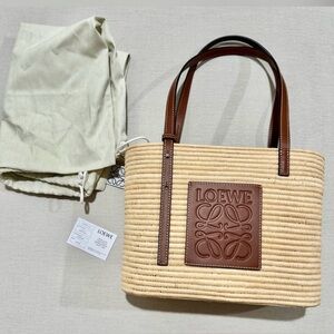 Loewe Paula Ibiza square raffia tote